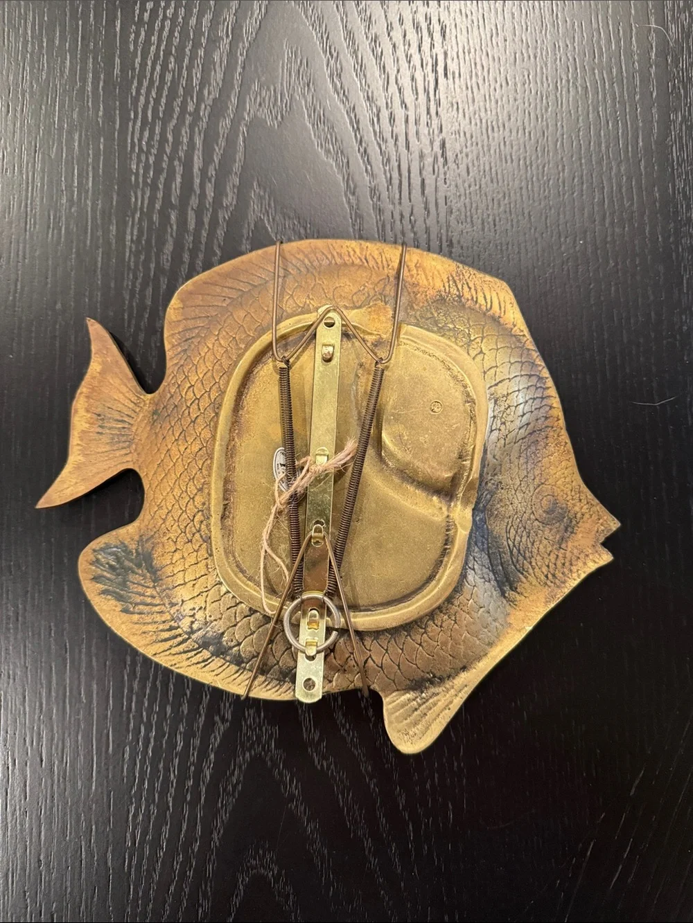 PAC Vintage Brass Fish w/ wall hanging on back